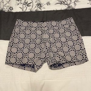 Banana Republic Navy and Gray Geometrical Print Shorts - 4